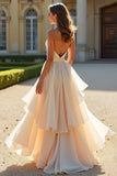 Champagne A Line Robe de bal longue sans bretelles à volants