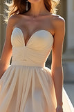 Champagne A Line Robe de bal longue sans bretelles à volants
