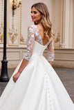 A Line Manches Longues lvory Applique Robe de mariée