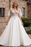 lvory A Ligne Demi-Manches Applique Robe de Mariée Longue