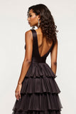 Noir A Ligne Col en V Volants Satin Organza Robe de Bal