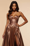 Marron A-ligne sans bretelles Corset long de bal avec fente