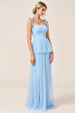 Robe longue de demoiselle d’honneur en tulle bleu ciel avec fente