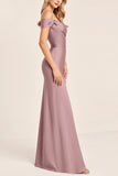 Robe de demoiselle d’honneur longue en satin mauve vintage à épaules dénudées avec fente