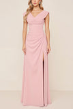 Robe de demoiselle d’honneur longue à col bénitier en mousseline de soie rose bonbon avec fente