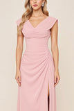 Robe de demoiselle d’honneur longue à col bénitier en mousseline de soie rose bonbon avec fente