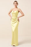 Robe de demoiselle d’honneur longue fourreau froncé en satin bleu ciel