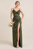 Olive gaine spaghetti bretelles satin froncé col col long robe de demoiselle d’honneur avec fente