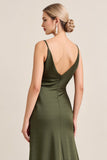 Olive gaine spaghetti bretelles satin froncé col col long robe de demoiselle d’honneur avec fente