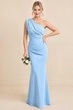 Bleu ciel une épaule froncée robe de demoiselle d’honneur longue