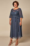 Robe de mère de mariée en mousseline de soie sergé de plus grande taille avec demi-manches