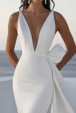 Robe de mariée sirène à col en V ivoire avec noeud