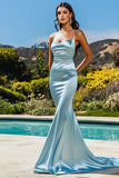Robe de bal longue en satin sirène à bretelles spaghetti bleu ciel