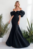 Sirène noire à épaules dénudées manches bouffantes Robe longue de bal en satin