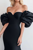 Sirène noire à épaules dénudées manches bouffantes Robe longue de bal en satin