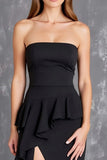 Robe longue formelle à volants sans bretelles noire avec fente