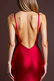 Robe longue formelle fourreau à bretelles spaghetti rouges avec fente