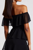 Robe formelle courte en mousseline de soie noire à épaules dénudées