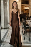 Robe formelle sirène à bretelles spaghetti en satin café