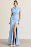 Robe formelle fourreau froncé bleu ciel avec fente