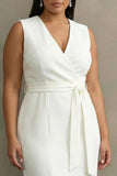 Robe formelle midi blanche blanche en satin à col en V grande taille avec ceinture