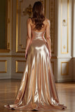 Robe de bal bustier plissée champagne pailletée