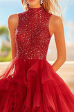 Une ligne de tulle rouge à sequins Robe de bal à volants