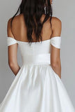Robe blanche A Line Out the Shoulder