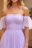 Robe de bal plissée à épaules dénudées lilas à plusieurs niveaux