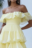 Robe formelle jonquille à épaules dénudées avec volants