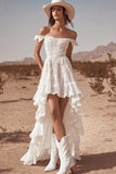 Robe de mariée bohème en dentelle blanche à épaules dénudées