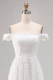 Robe de mariée bohème en dentelle blanche à épaules dénudées