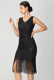 Robe bordeaux noire à franges à sequins des années 1920 avec perles