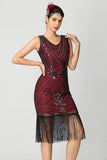Robe bordeaux noire à franges à sequins des années 1920 avec perles