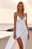 Robe de mariée blanche à bretelles spaghetti avec fente