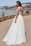 Tulle blanc une ligne Boho Sweep Train Robe de mariée avec dentelle