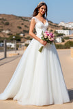 Robe de mariée blanche en tulle à balayage avec dentelle