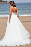 Robe de mariée blanche sans bretelles en tulle une ligne boho