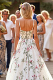 Robe de mariée A Line White Sweep Train avec broderie