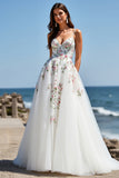 Tulle blanc col en V boho balayage floral traîne robe de mariée