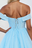 Tulle bleu clair Une ligne à épaules dénudées Robe courte de retour à la maison
