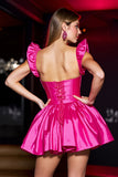 Satin fuchsia Une ligne Sweetheart Robe courte de retour à la maison avec volants