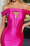 Robe moulante fuchsia à trou de serrure à épaules dénudées