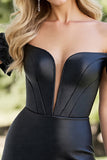 Robe noire à épaules dénudées Mini ligne de retour à la maison