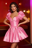 Satin rose Une ligne Corset Manches bouffantes Robe courte de retour à la maison