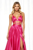 Robe longue de bal en satin fuchsia avec fente