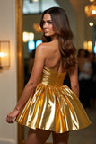 Robe de retour aux balles ornée bustier métallisé
