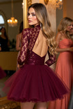 Corset en tulle bordeaux haut col illusion courte robe de bal avec dentelle
