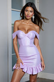 Robe moulante à épaules dénudées lilas avec volants