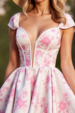 Corset de fleurs roses court une robe de bal en ligne